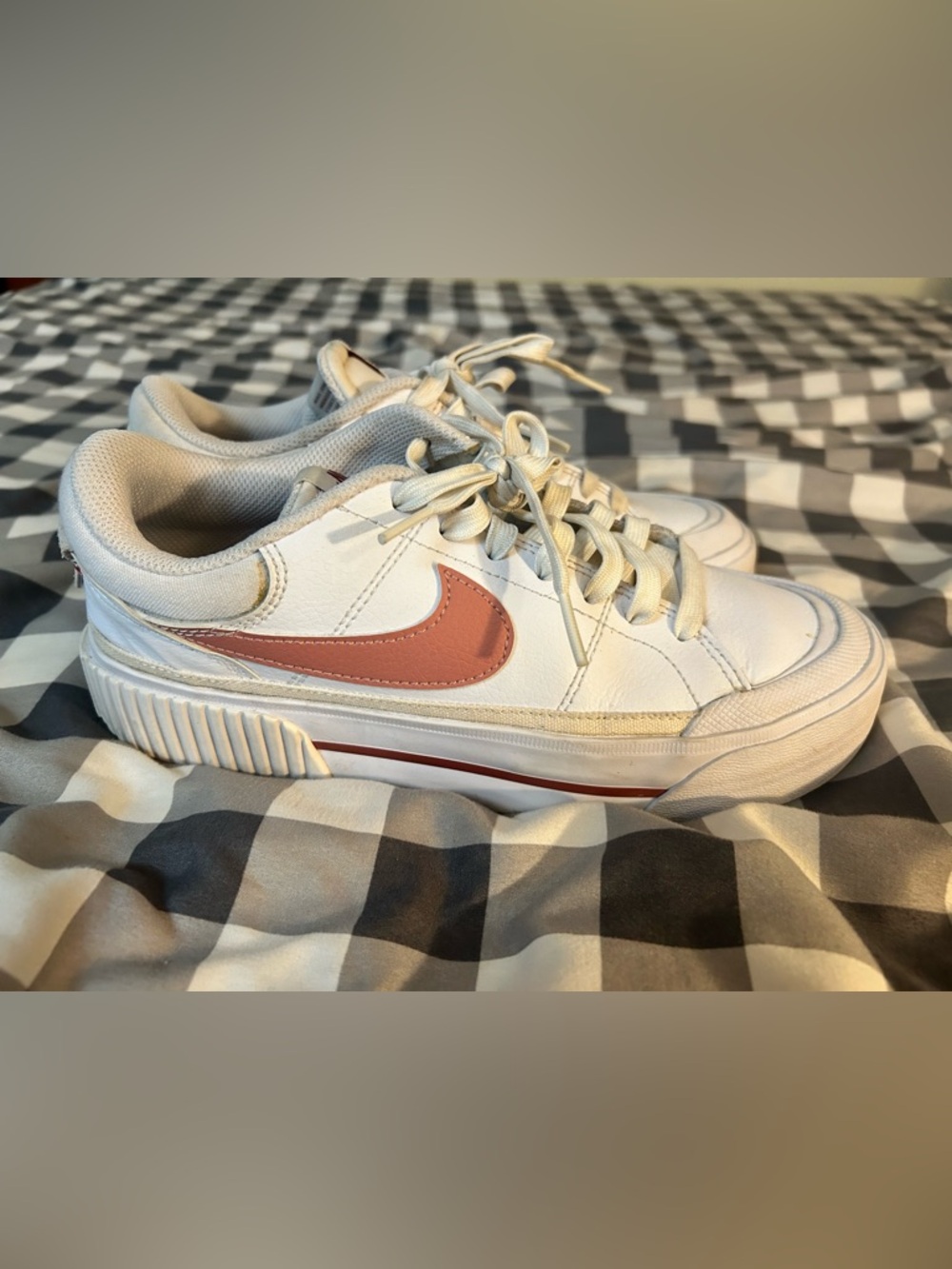 Nike White Leather Sneakers with Rose Swoosh